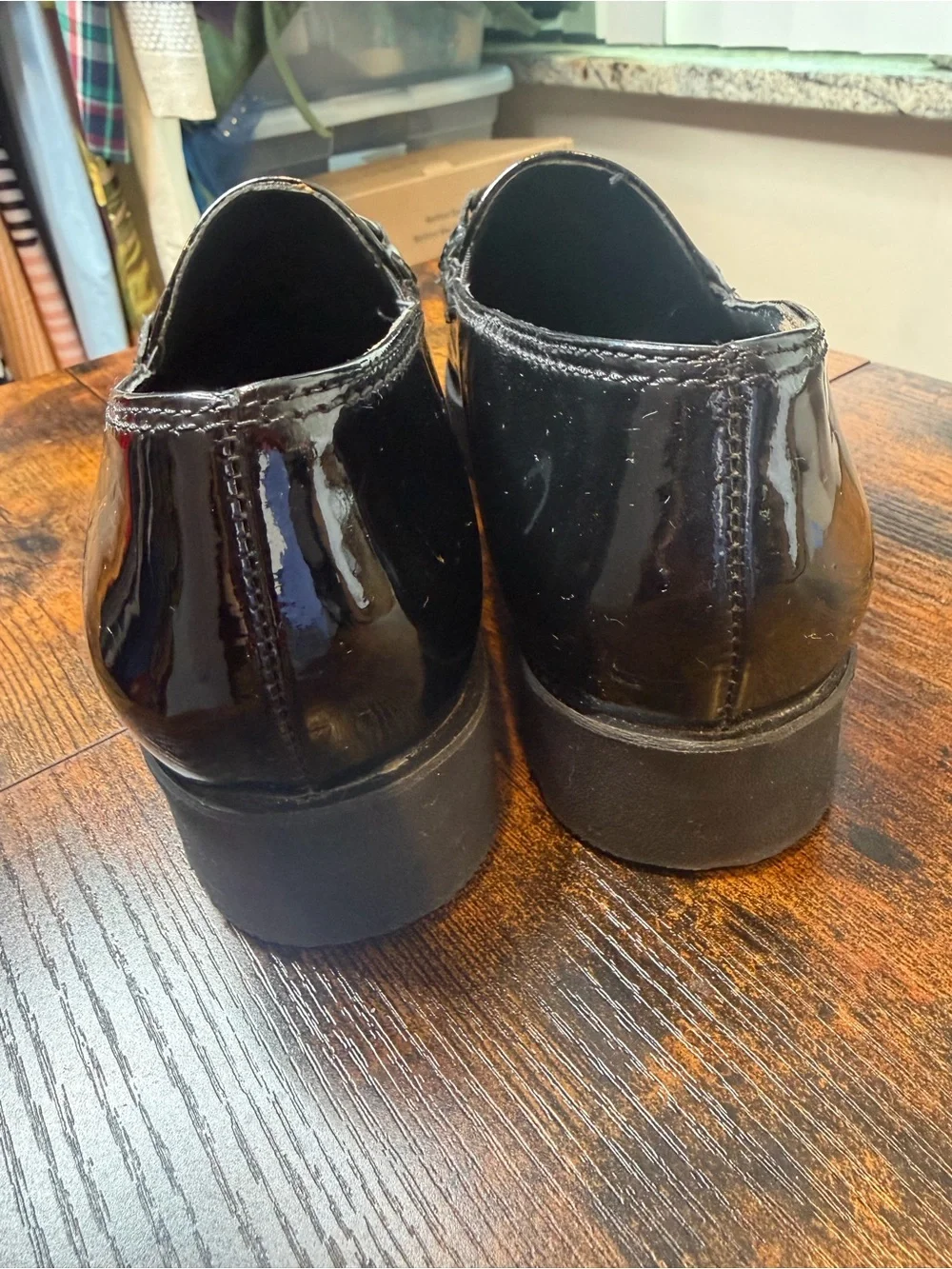Paul Green Womens Black Patent Leather Chain Loafers Size 4.5/US7